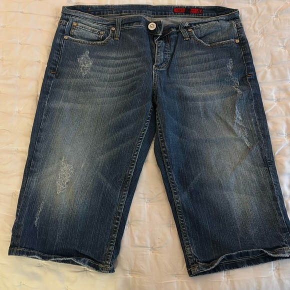 Vigoss capris / crops / long shorts , just below knees - Picture 1 of 3